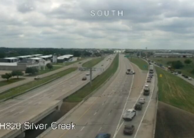 Rollover accident closes all southbound lanes of West Loop 820 near Fort Worth