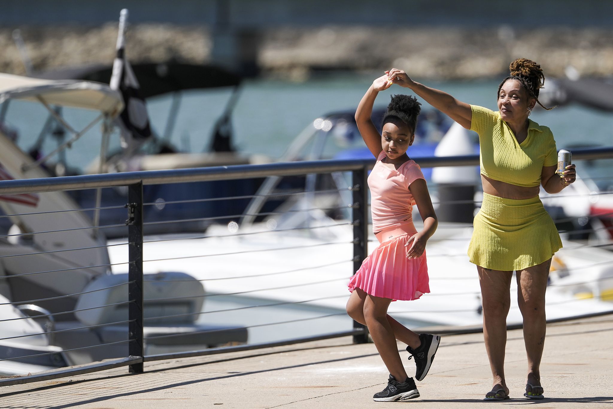Warm, sunny Monday follows stormy Mother’s Day in North Texas