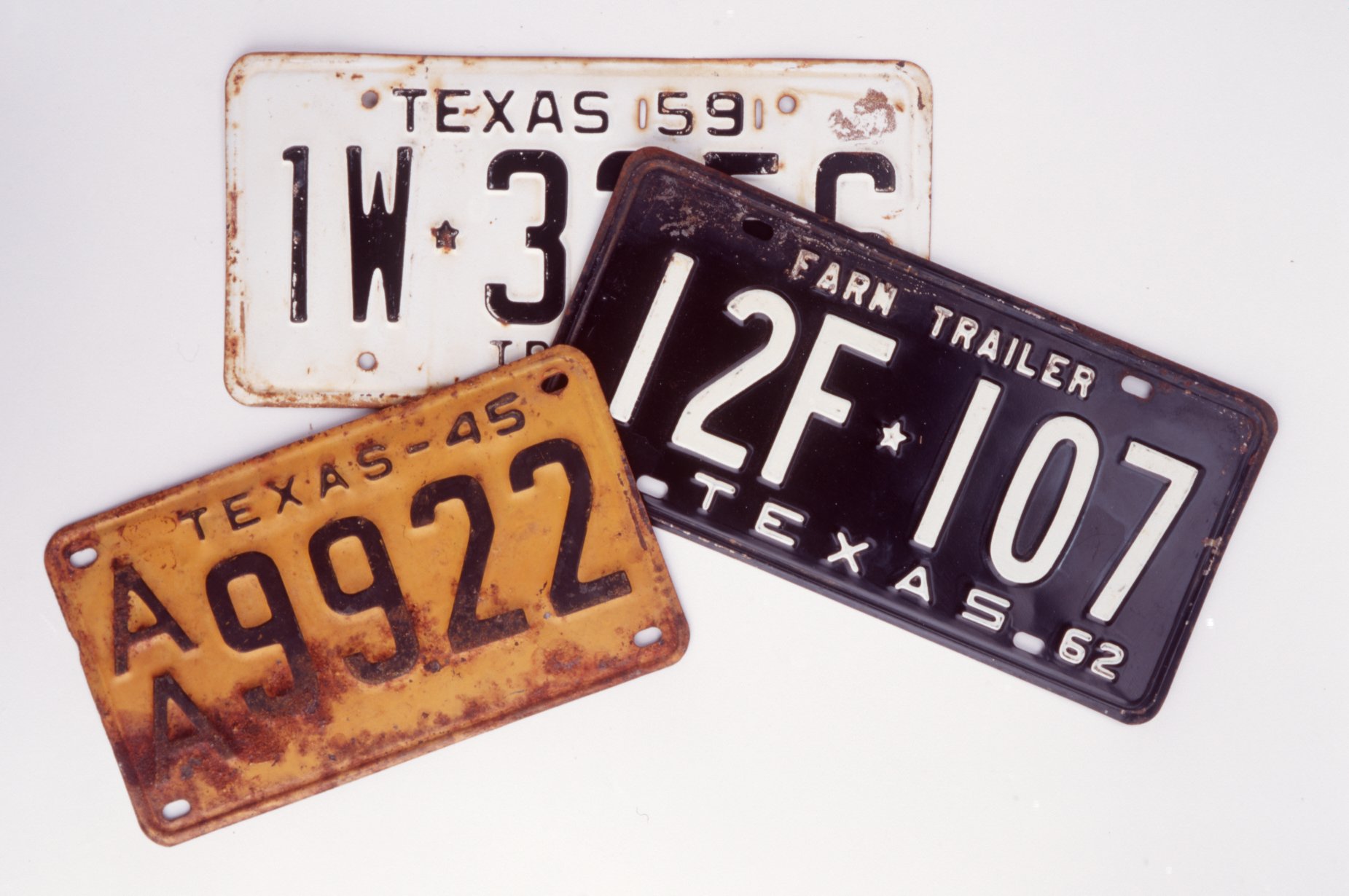 Five things to know about Texas license plates: Why two plates are required and more