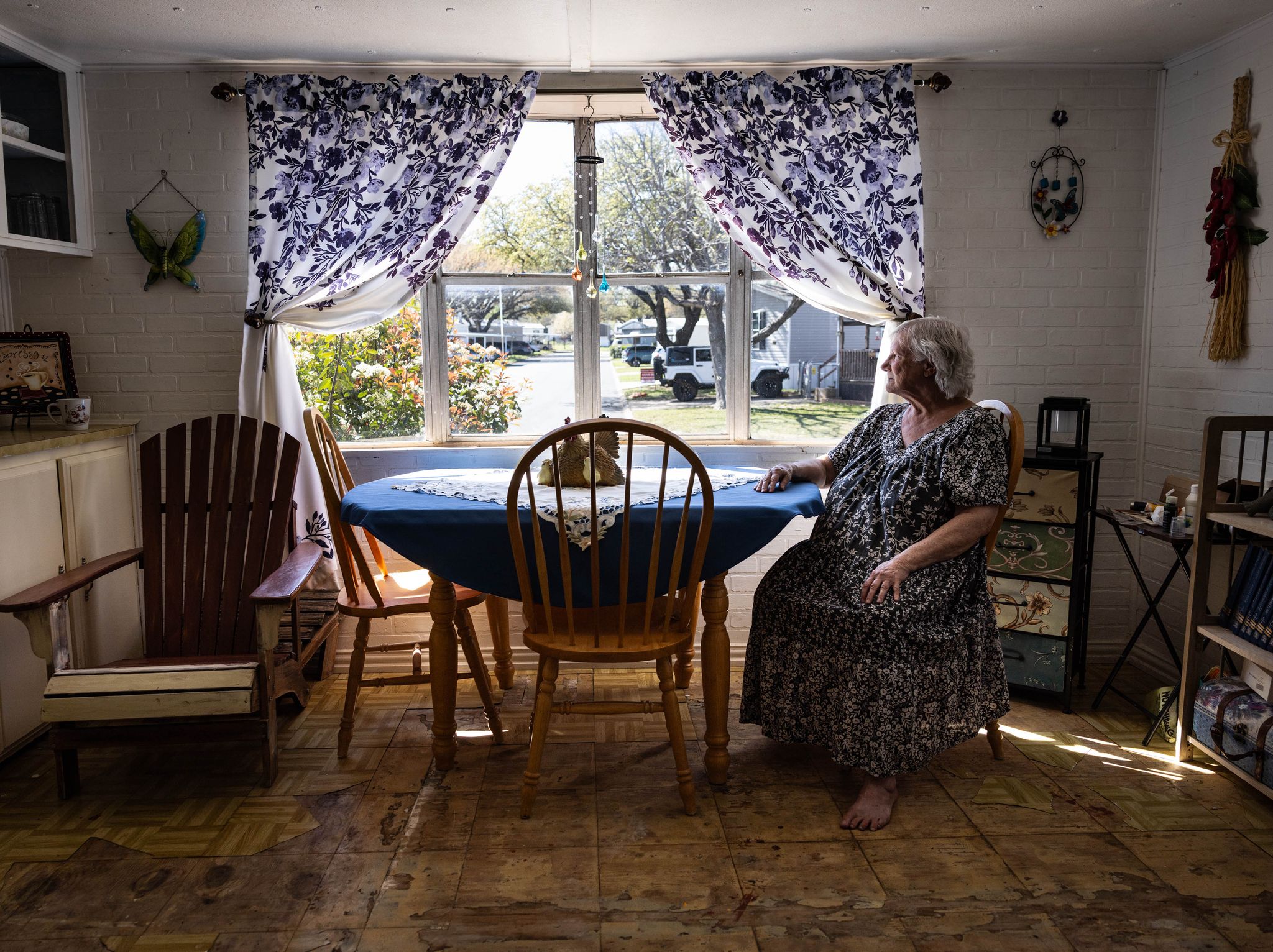 After a lifetime of work, D-FW retirees struggle to stay afloat