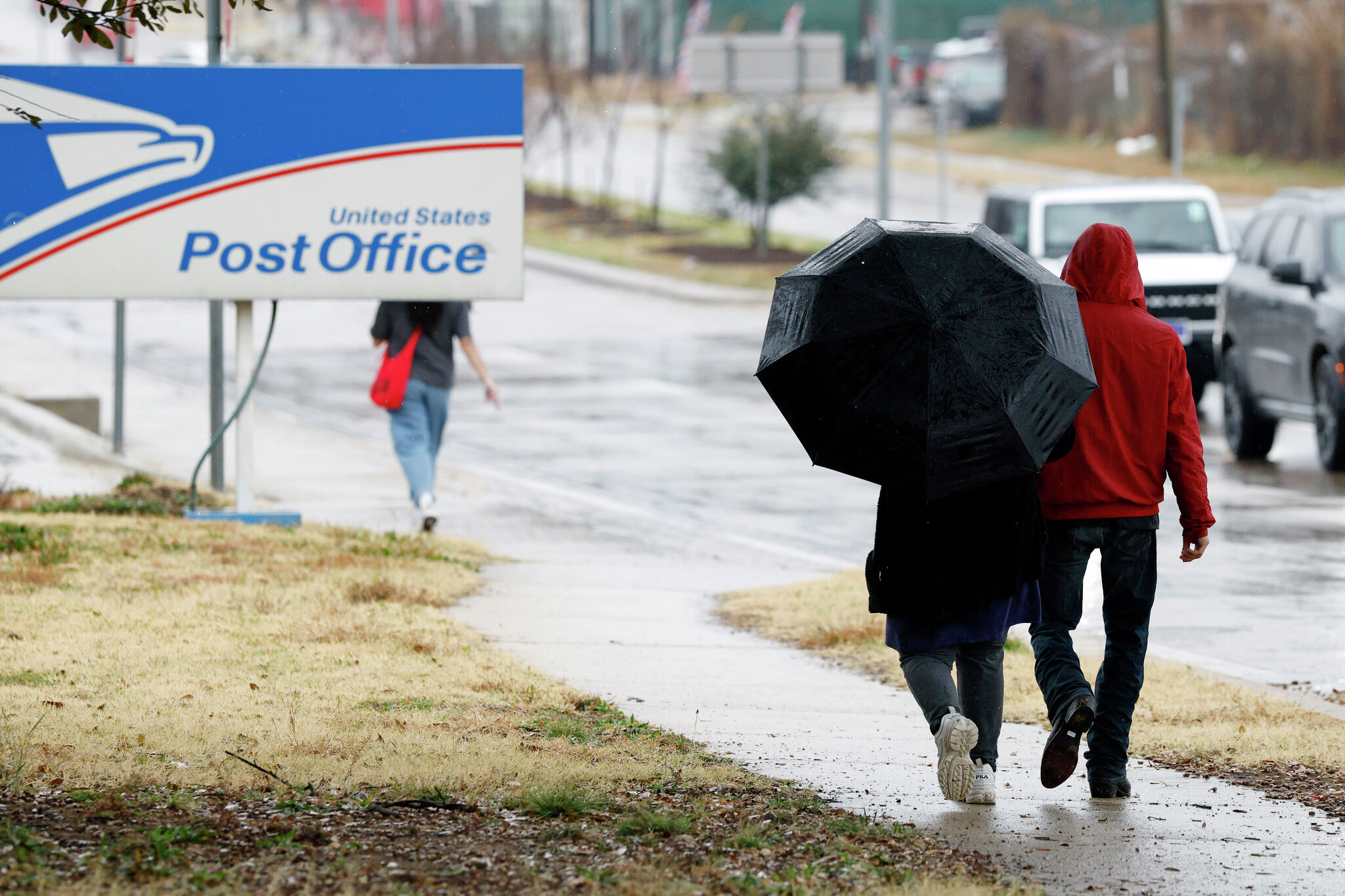 Wet and stormy Mother’s Day in store for North Texas. Here’s what’s ahead