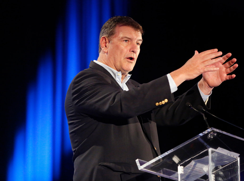 Former Mayor Mike Rawlings launches campaign to relocate Dallas City Hall, revive downtown